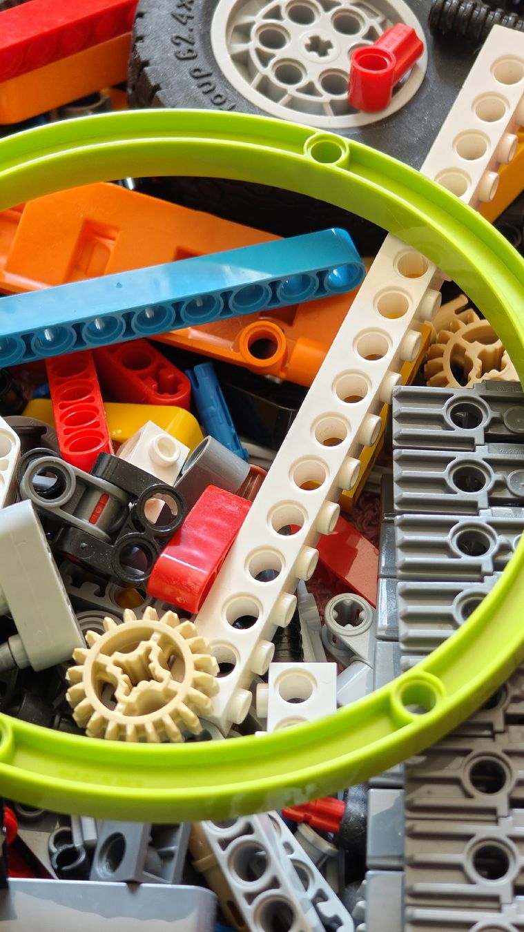 Lego Spielzeuge: Lego Technik Teile ca. 2,1 Kilo – Gebraucht aus Effretikon von Superkarin7 5