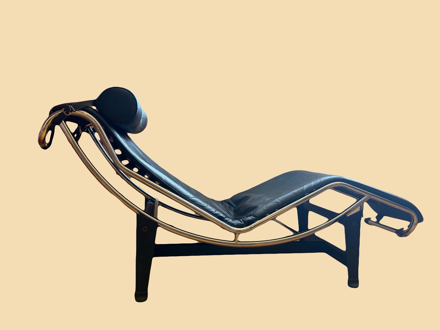 Chaises longues: Corbusier Chaiselongue Imitat – D'occasion à Niederweningen par Monilu 1