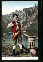 Junge in Appenzeller Tracht mit Pfeife