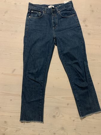 Coole CLOSED Damen Jeans Grösse 28