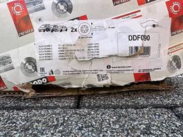 Alfa Romeo 75 / 2 x Bremsscheiben hinten NEU