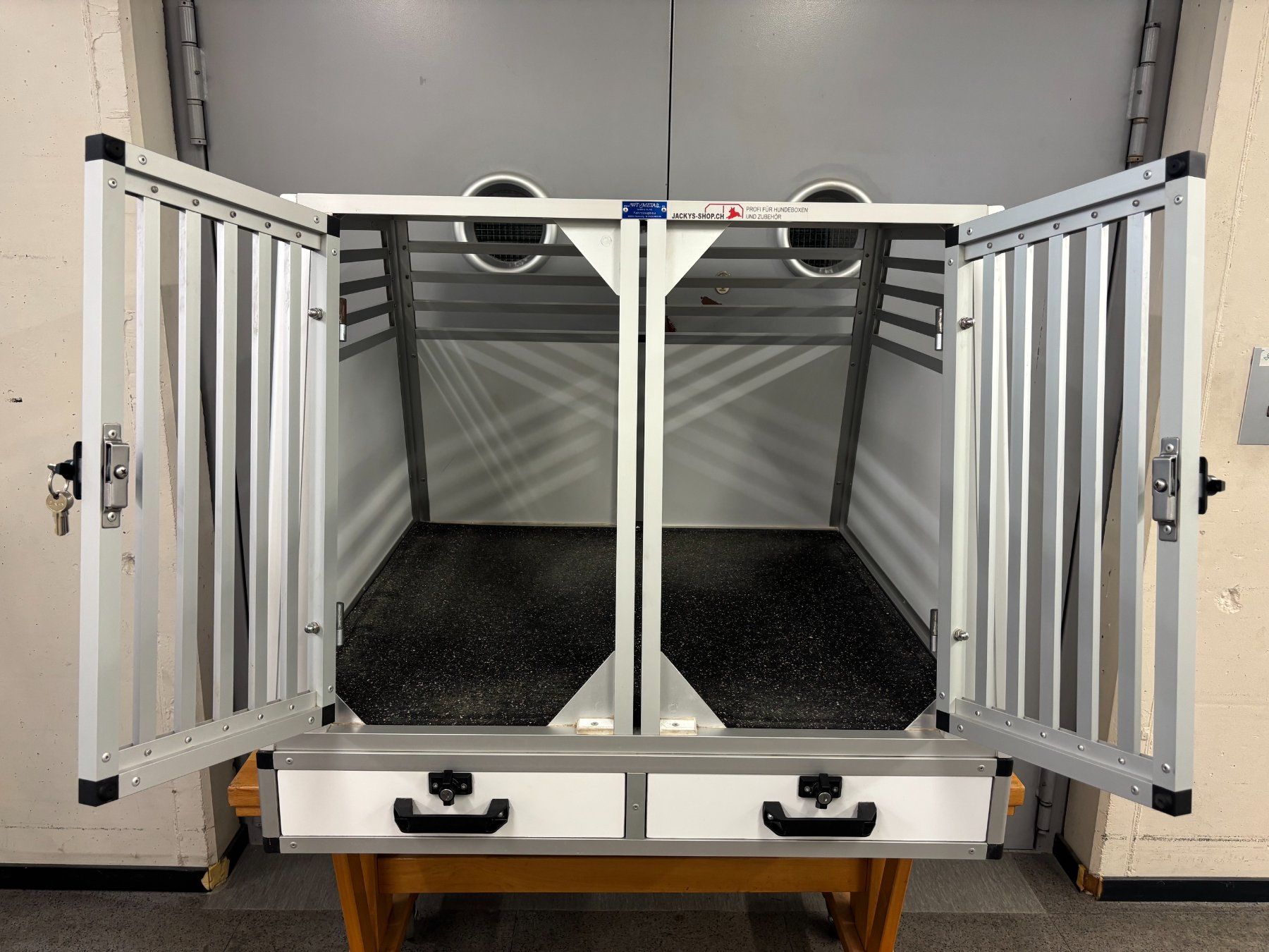 Gabbie, trasporto & Sicurezza: Auto/Transport Doppelhundebox "WT-Metall" – Usato da Rafz venduto da Domimir 2