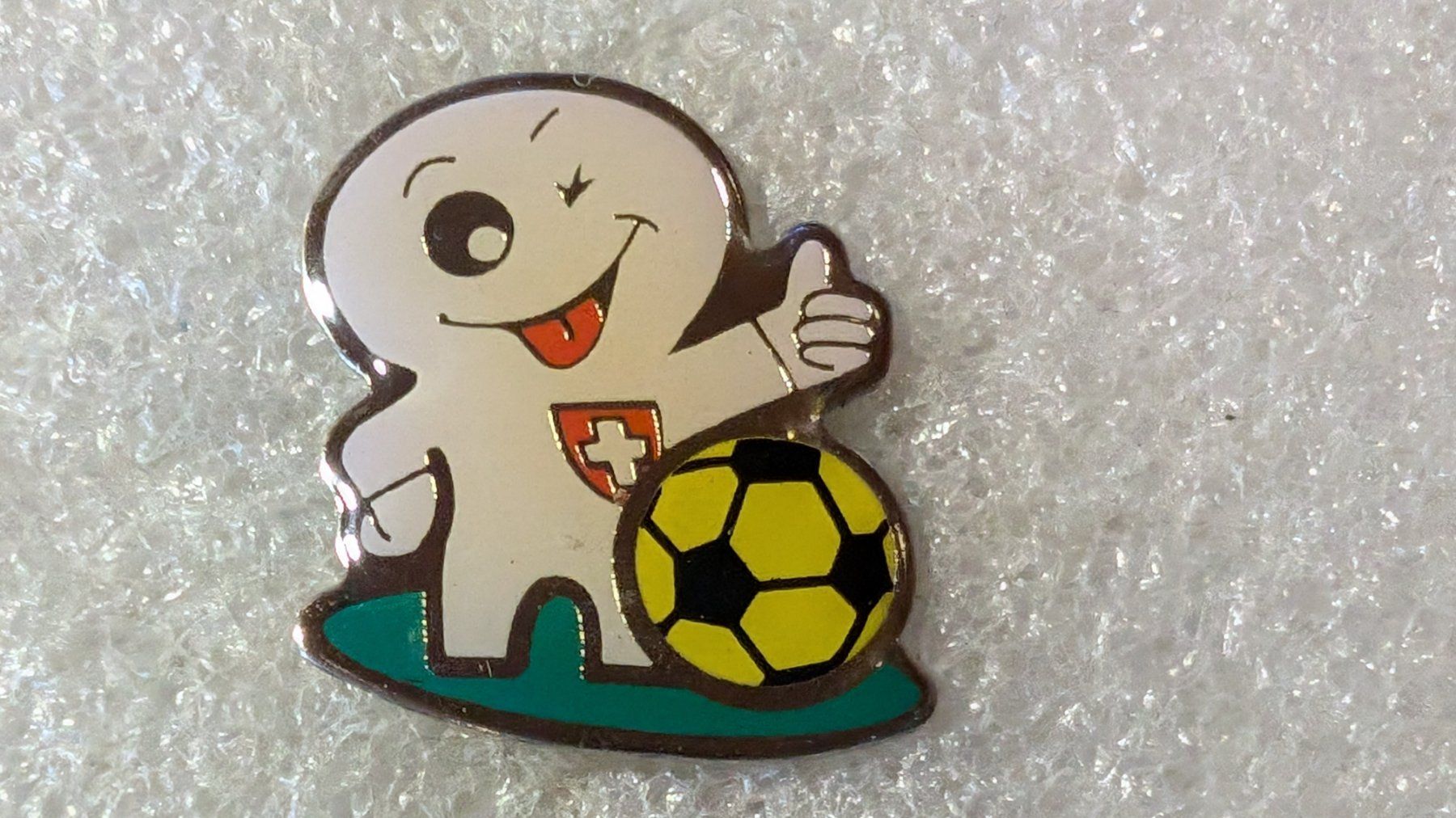 Placchette & Badge: Ansteckpin 223: Maga Bio – Usato da Oppligen venduto da Pin-Fall-Shop