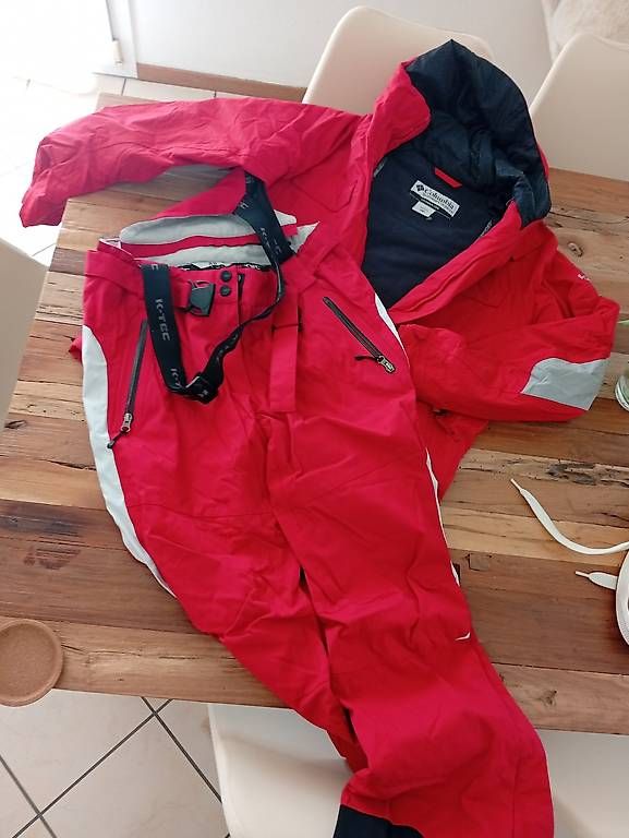 Sci: Tuta sci Columbia/Tek – Usato da Cugnasco venduto da sinisi01