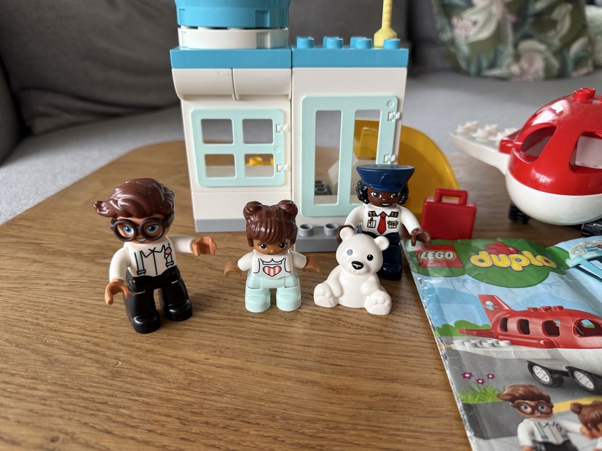Lego Statuette: LEGO Duplo Flughafen Flugzeug – Usato da Ennetbaden venduto da teo_yg9s 3