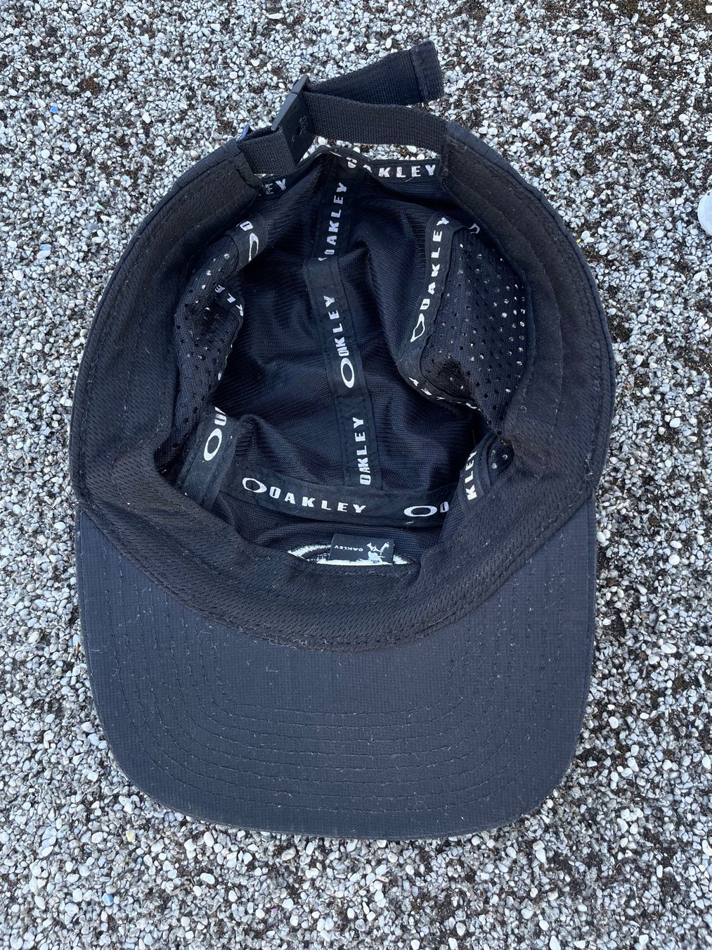 Oakley Copricapi, berretti & cappellini: Vintage Y2K Oakley 5-Panel Cap – Usato da Zürich venduto da le_souk 5