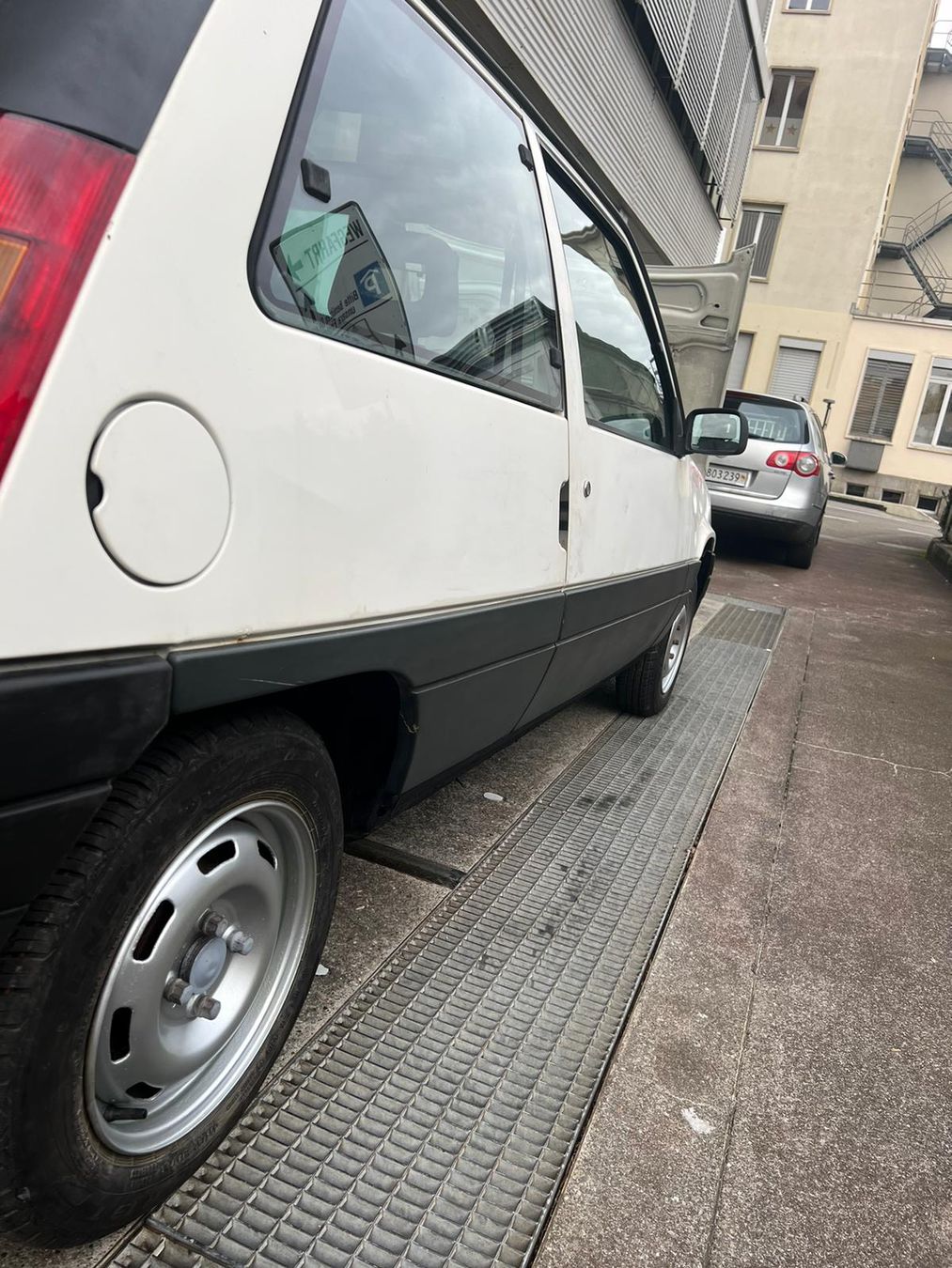 Autos: Renault 5 tl 1989  – Gebraucht aus Bärau von  6