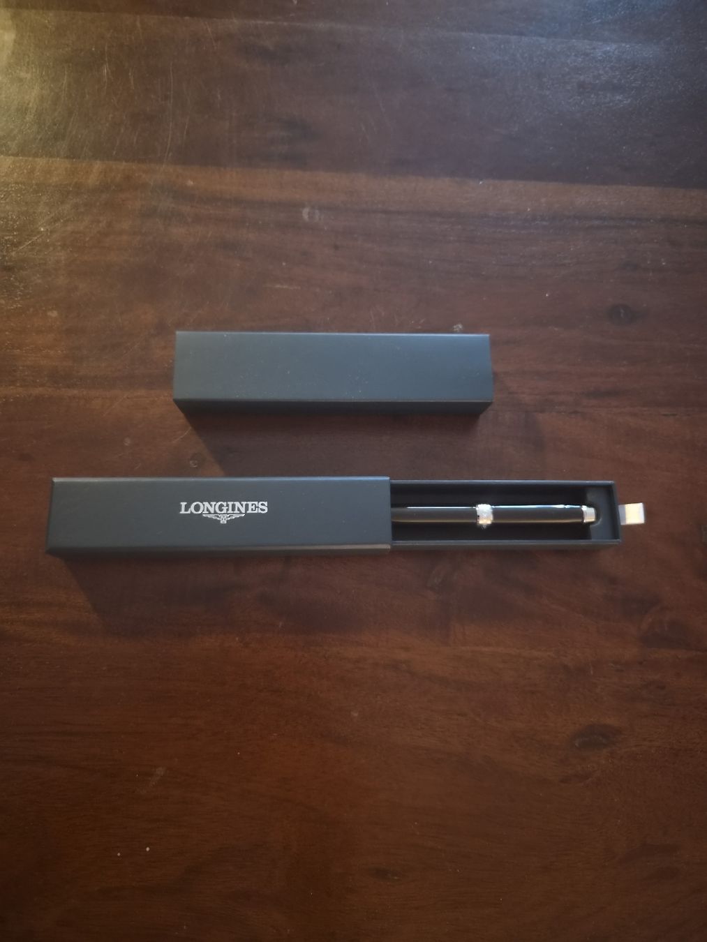 Penna & Evidenziatori: Longines Kugelschreiber schwarz/silber inkl. Box – Nuovo e nell'imballaggio originale da Dietlikon venduto da Rbarcelona13 2