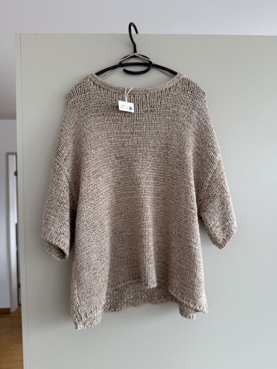 Top: Cosy Beige Oversized Knit Top - Perfect for Spring! – Nuovo (secondo la descrizione) da Winterthur venduto da -BeHappy24- 3