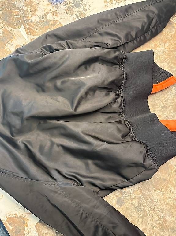 Jacken: Bomber - Jacke S – Gebraucht aus Volketswil von mel_vh2s 2
