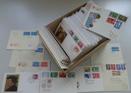 1939-81, Nachlass mit 300 Ersttagsbriefen & Belegen, GÜNSTIG