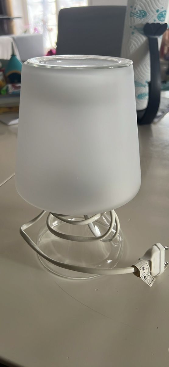 Partylite Duftöldiffusoren: Lampe diffuseur blanc dépoli bon état – Gebraucht aus La Chaux-du-Milieu von dju_ggf5