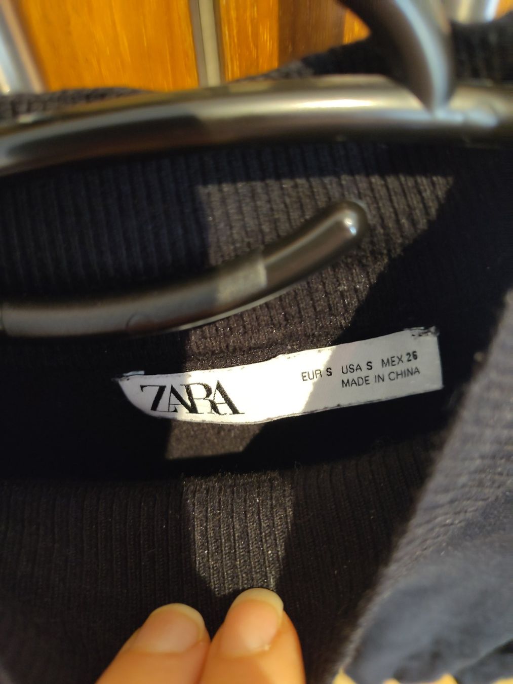 Zara Pulls & Sweat-shirts: Pullover – D'occasion à Bern par Linii 2