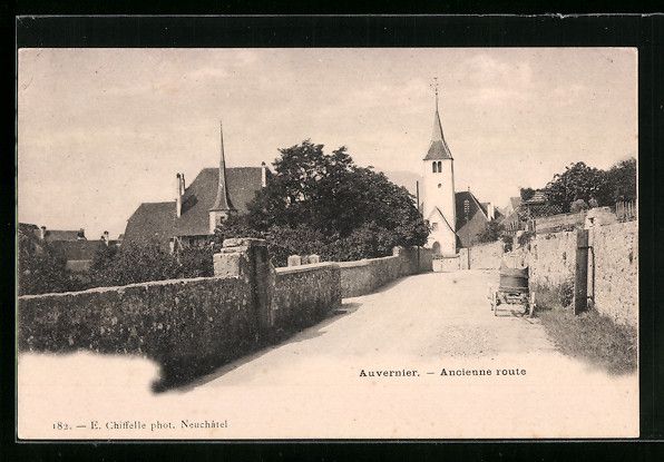 Cartoline postali: Auvernier, Strassenpartie mit Kirchblick – Usato da Berlin venduto da bartko-reher