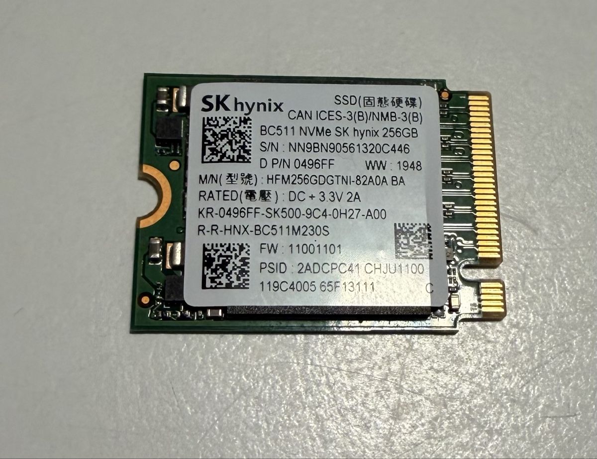 Dischi rigidi: SK Hynix 256GB SSD NVME – Usato da Pfäffikon SZ venduto da cha_lh26
