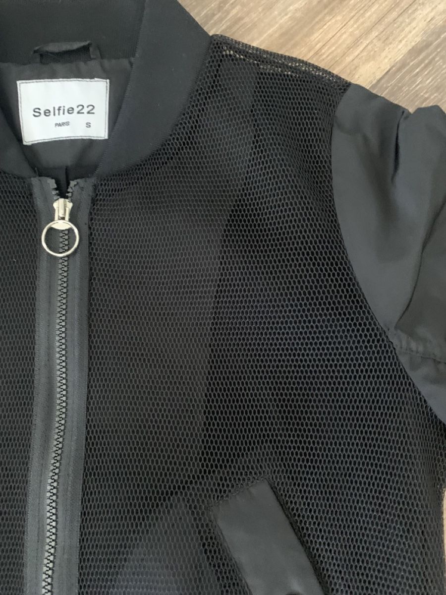 Vestes: Bomberjacke – Neuf (Voir description) à Emmen par Bgucci_girl 2