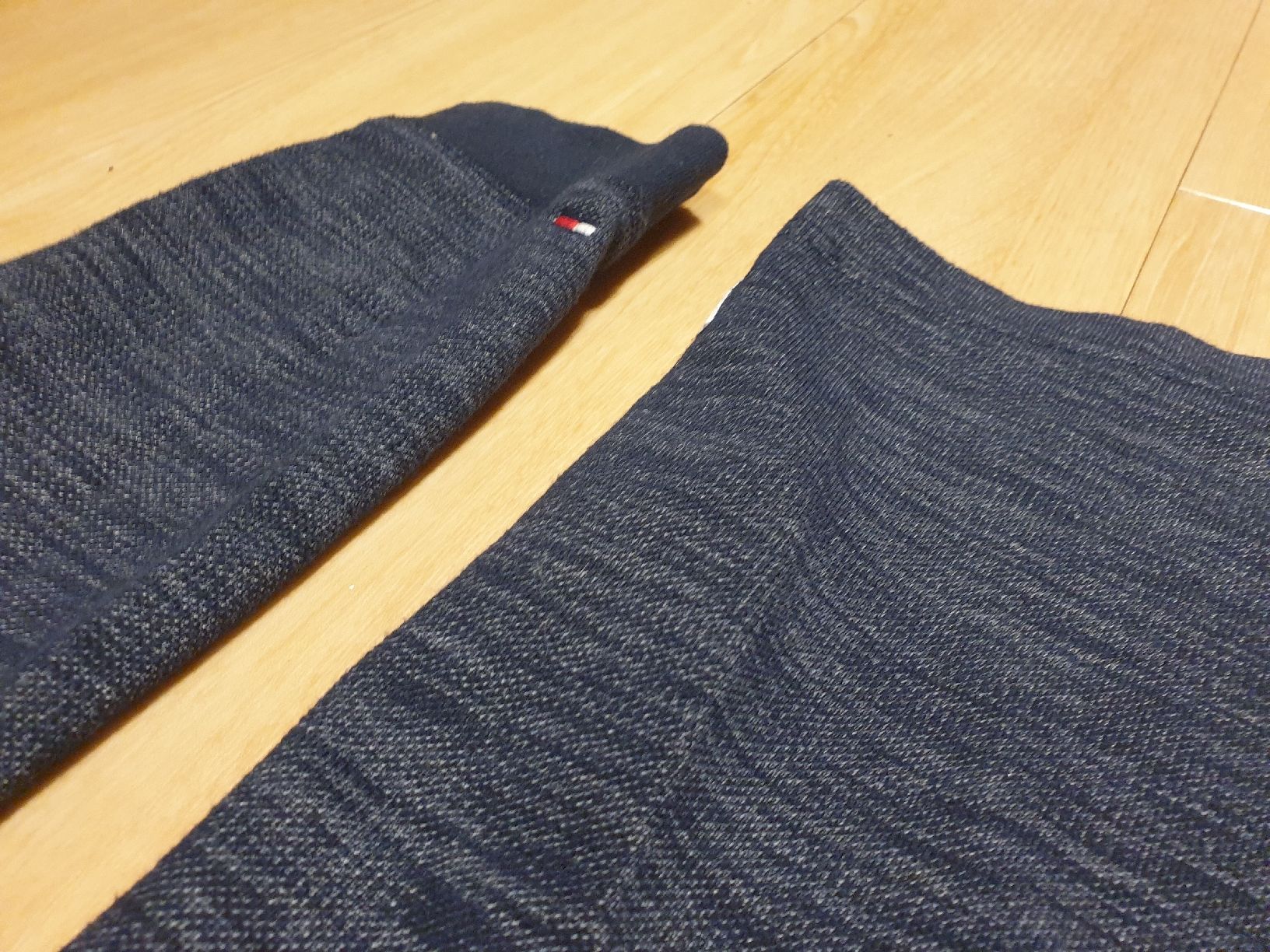 Tommy Hilfiger Maglioni & Felpe: Tommy Hilfiger Herren Pullover Gr. L Blau  NY Sweatshirt – Usato da Val D Illiez venduto da SnowRoof 2