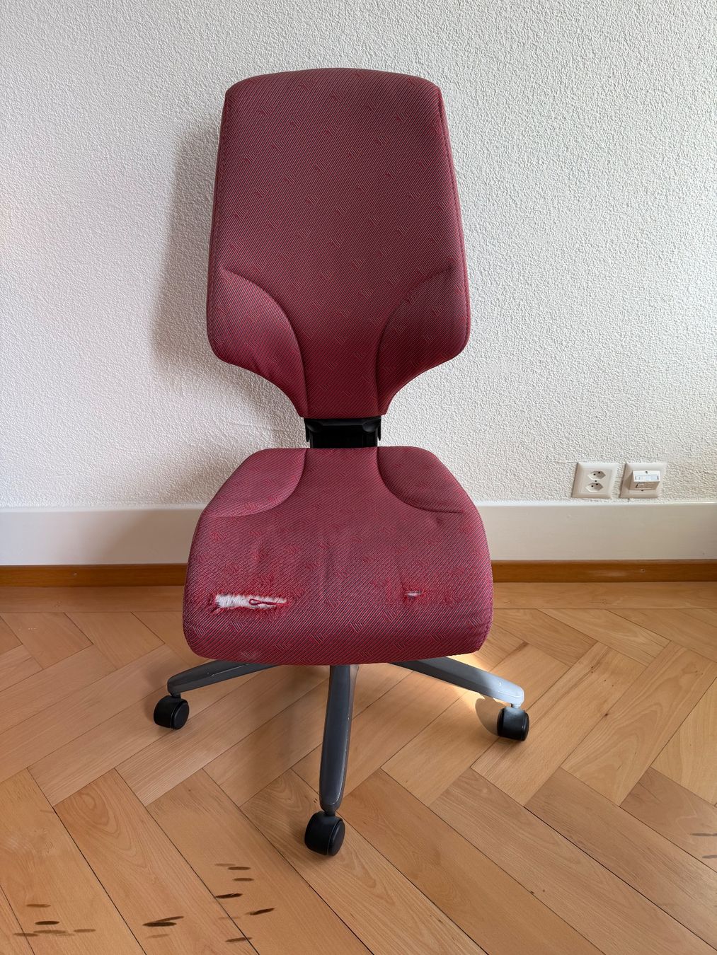 Sedie: Alter und bequemer Bürostuhl – Usato da Bern venduto da ybu_n968