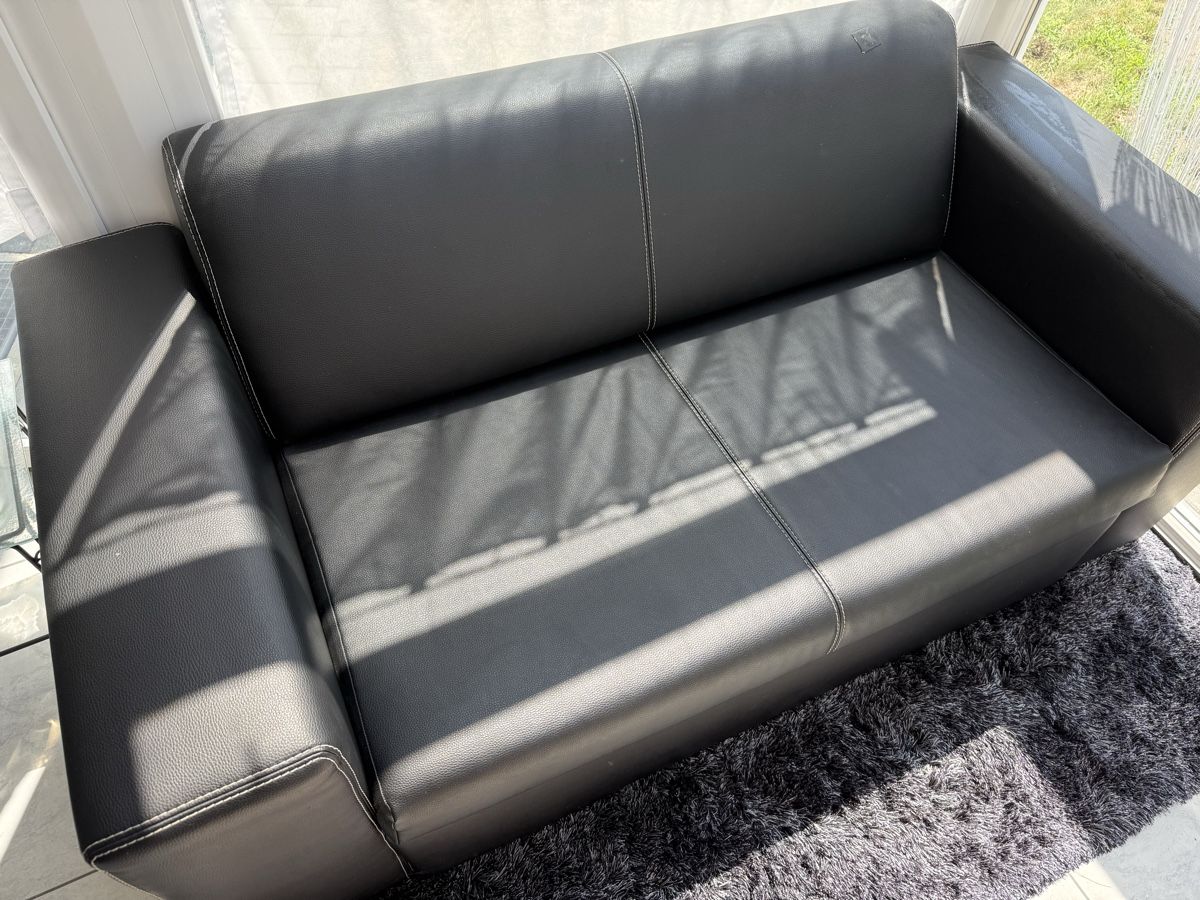 Sofas: Sofa Kunstleder grau 2-Sitzer  – Gebraucht aus Münsingen von energystar15 1