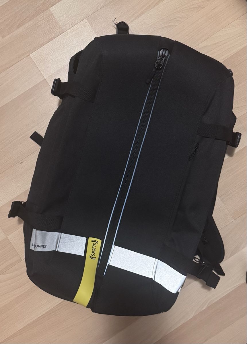 Rucksäcke: SLICKS Rucksack - nie gebraucht – Gebraucht aus Celerina von gia_z8rb 1