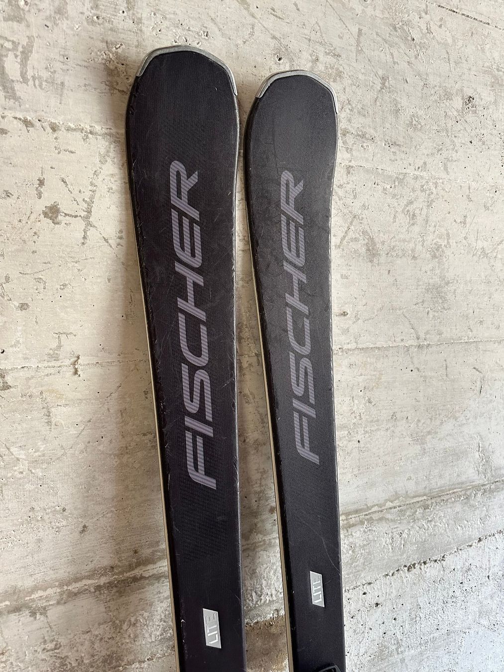 Fischer Skis: Fischer Trinity Ski 157CM – Gebraucht aus Emmenbrücke von karkarkar 1