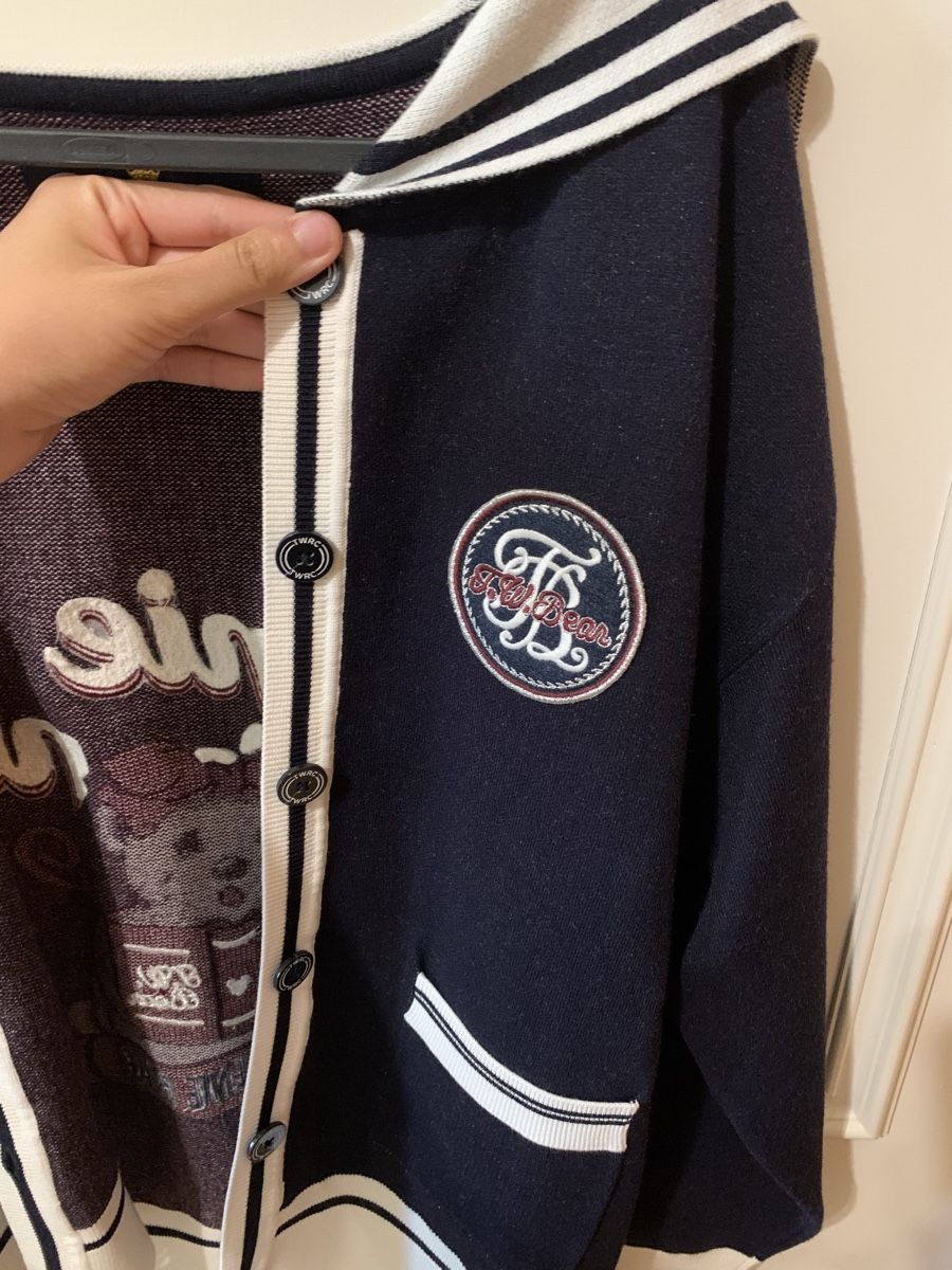Giacche: College Style JK Cardigan – Nuovo (secondo la descrizione) da Zürich venduto da lin_8l8c 1
