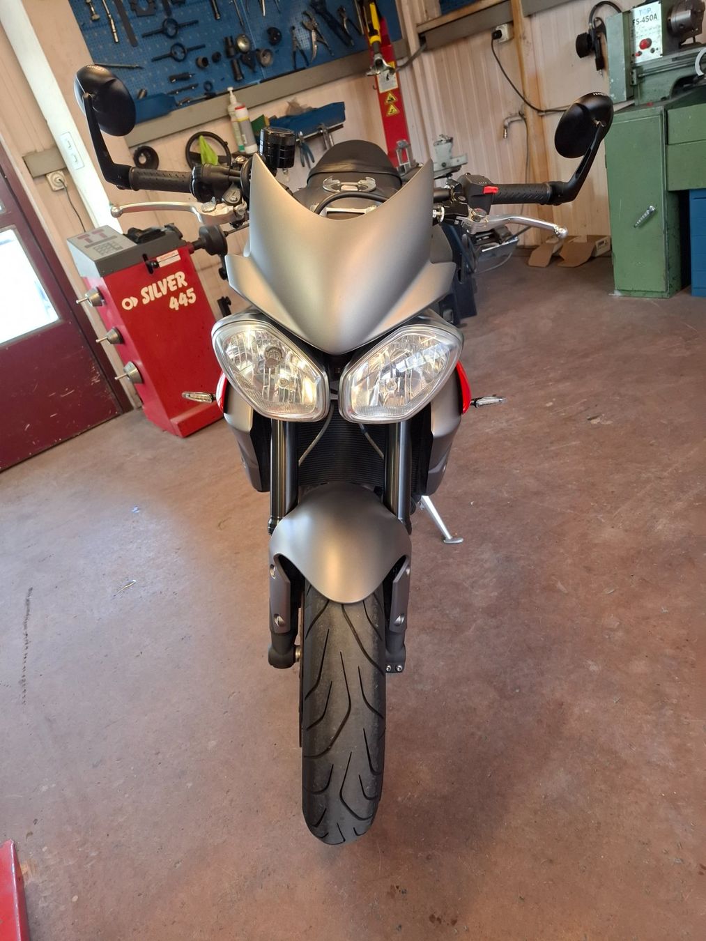Triumph Strada: Triumph Street Triple 675 R – Usato da Reichenbach i. K. venduto da sugifranz 4