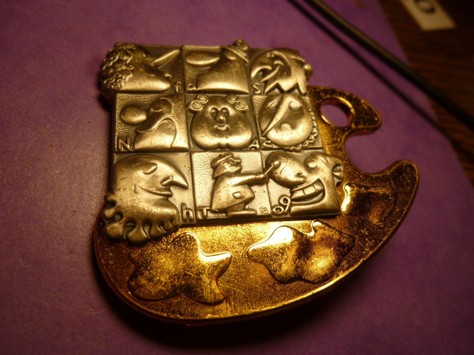 Plaquettes & Badges: GOLD 2009 GOLD – D'occasion à Ried (Muotathal) par Mandarin02