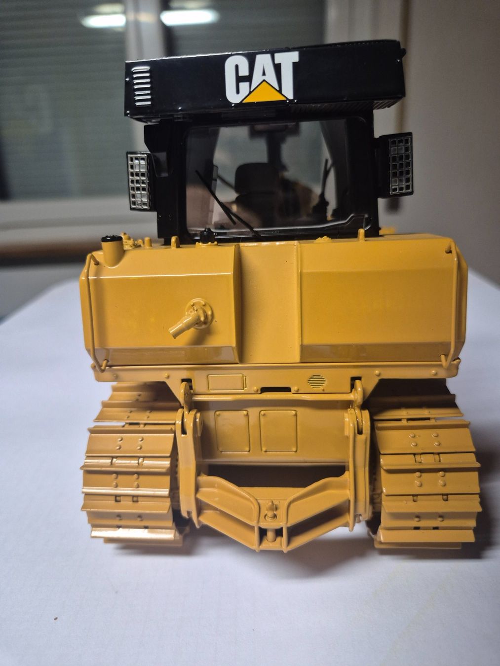 Caterpillar Kit di modellismo & Modellini statici: CATERPILLAR  D7E  1/24 – Usato da Moutier venduto da cat365 2