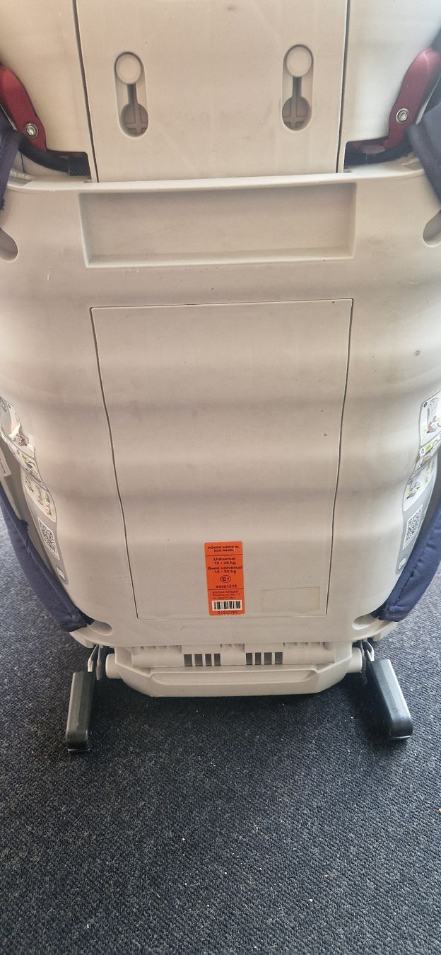 Britax Römer Seggiolini per auto: Kinder Autositz 15/36 kg – Usato da Ettingen venduto da Stix5 2