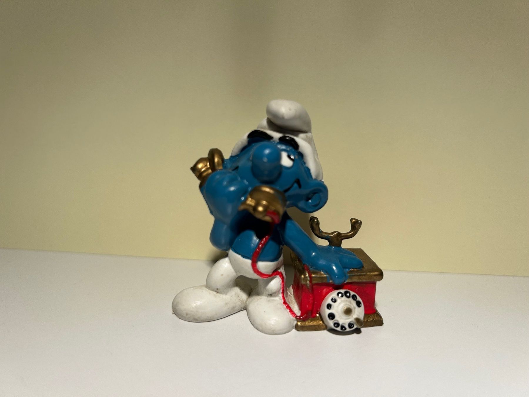 Schleich Statuette: Schlumpf mit Telefon – Usato da Bern venduto da Calimero1600