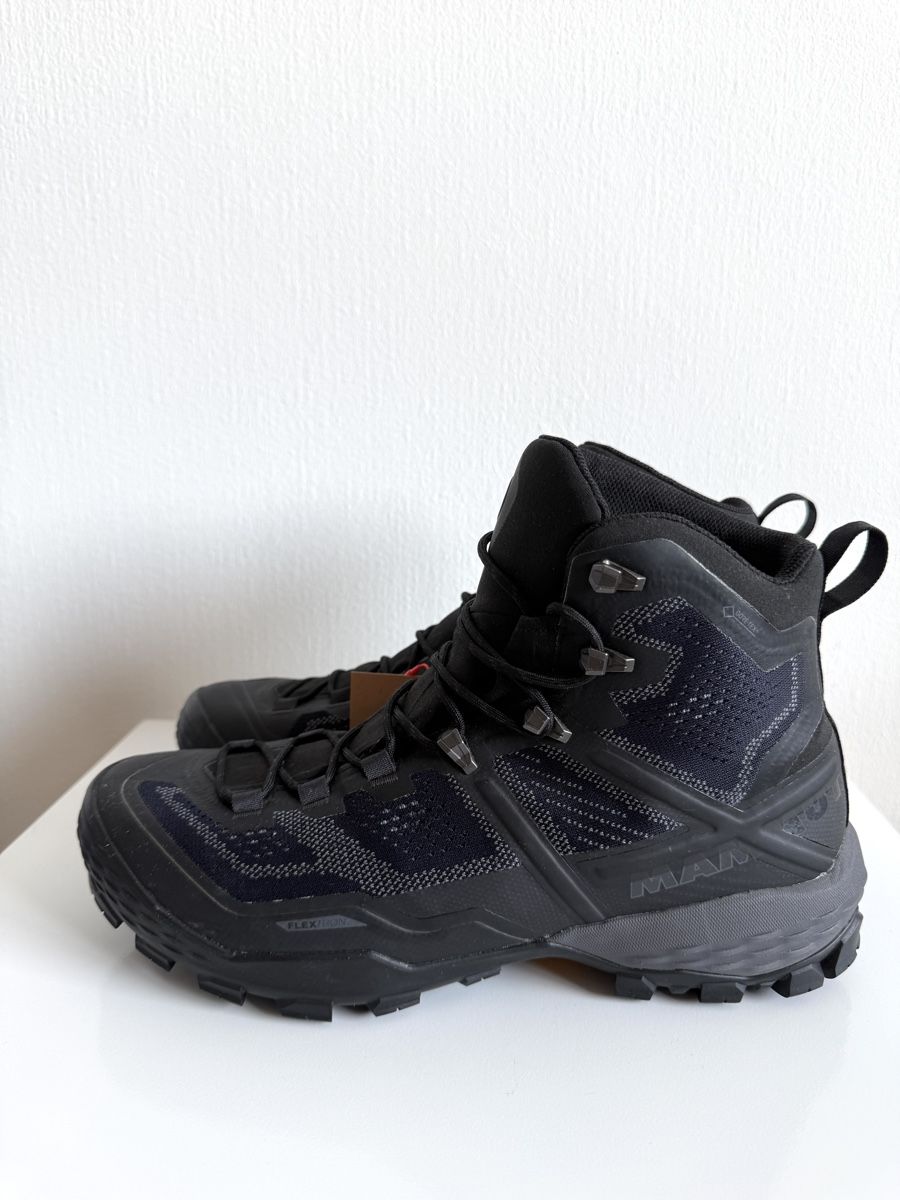 Mammut Scarpe da uomo: Mammut Ducan High GTX Wanderschuhe Grösse 42 2/3 – Nuovo e nell'imballaggio originale da Zürich venduto da Altruisti