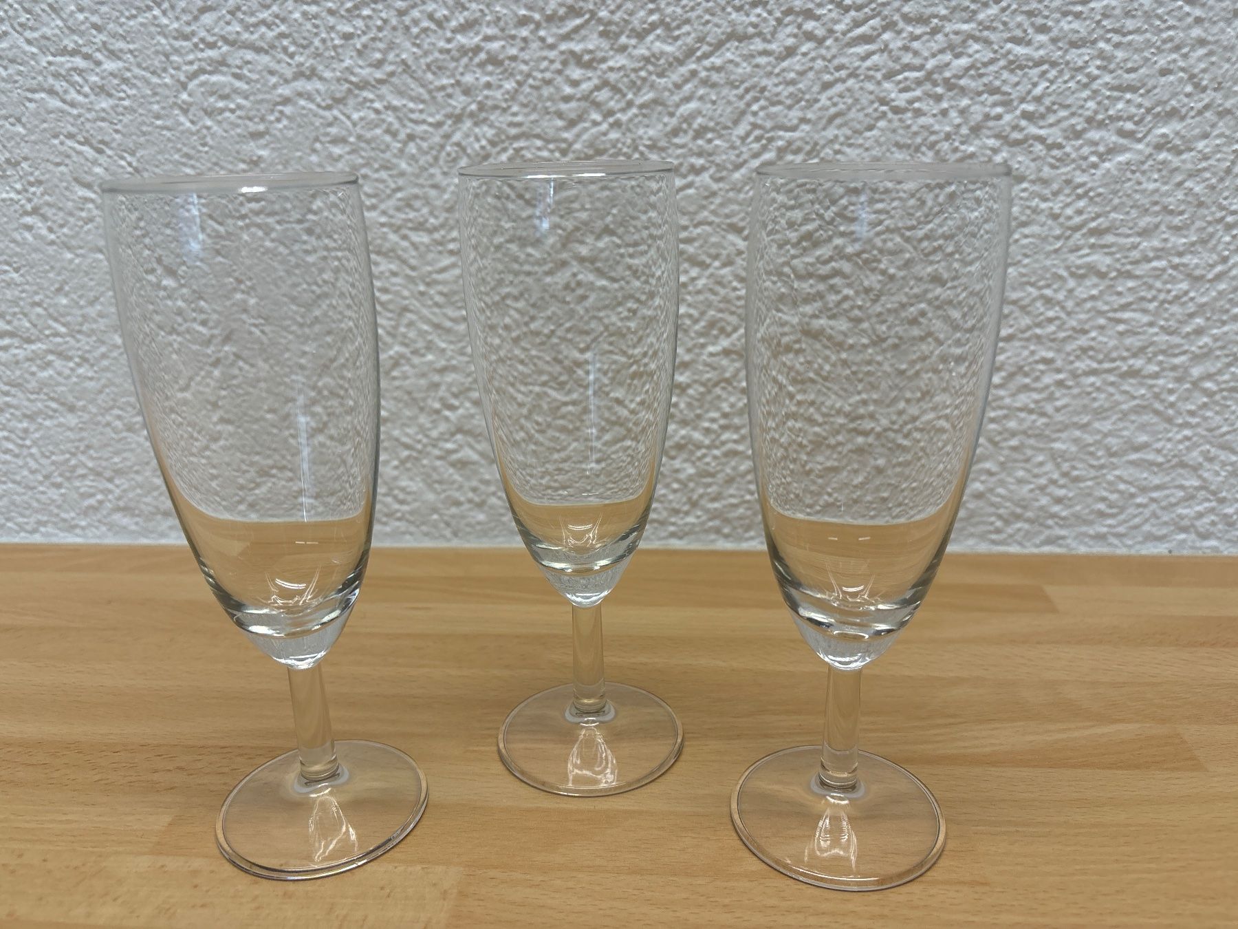 Gläser: Sektgläser, 3 Stück, Höhe 16 cm – Gebraucht aus Wetzikon ZH von CZ.