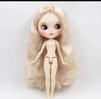 Poupée blythe blonde comme neuve + set de mains