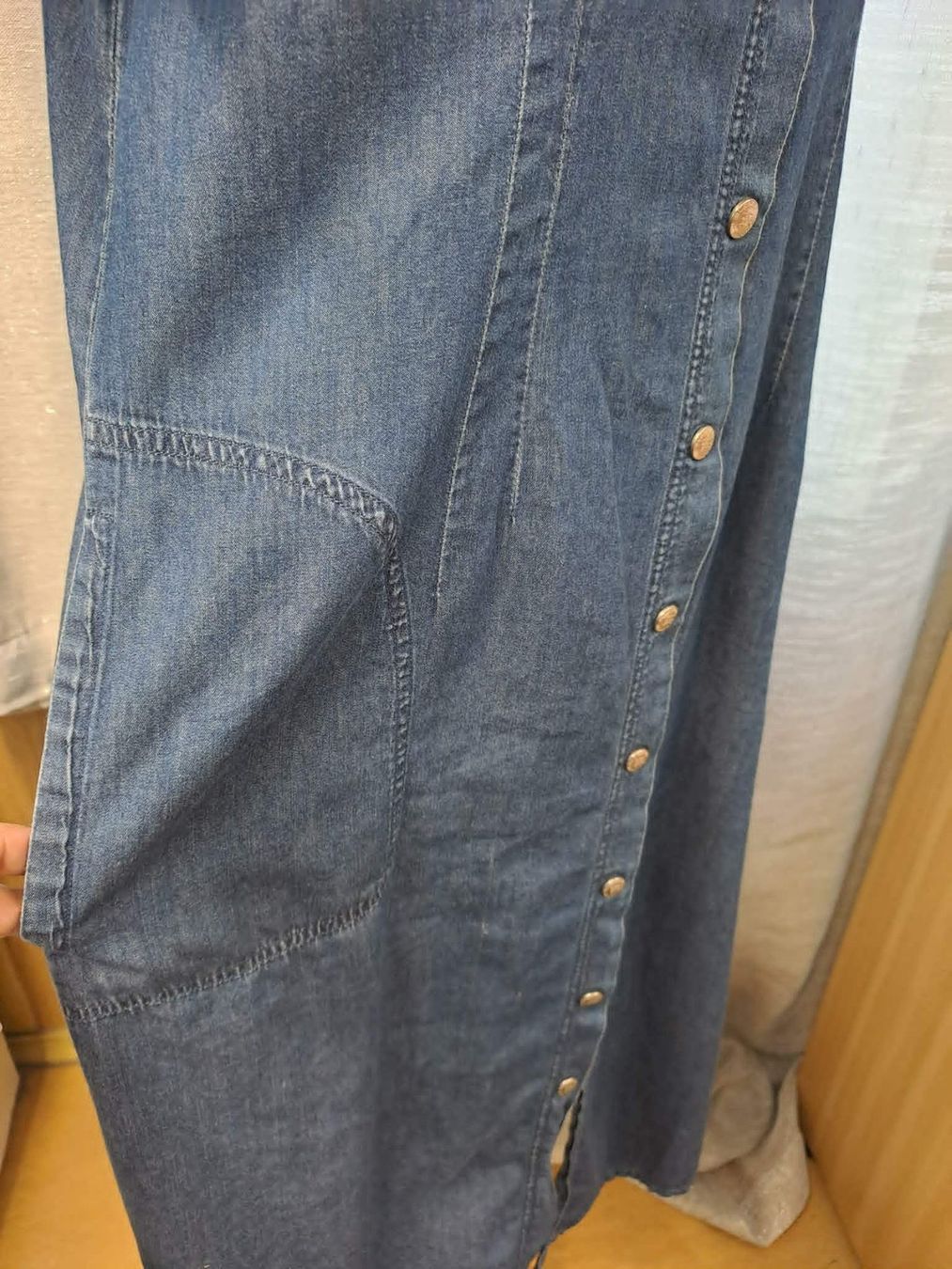 Vestiti: Robe Burberry – Usato da La Chaux-de-Fonds venduto da Emmaus2300CDF 4