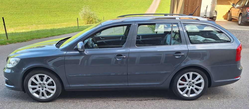 Skoda Automobili: Skoda Octavia C2.0TDI – Usato da Schüpfheim venduto da rapid59 1