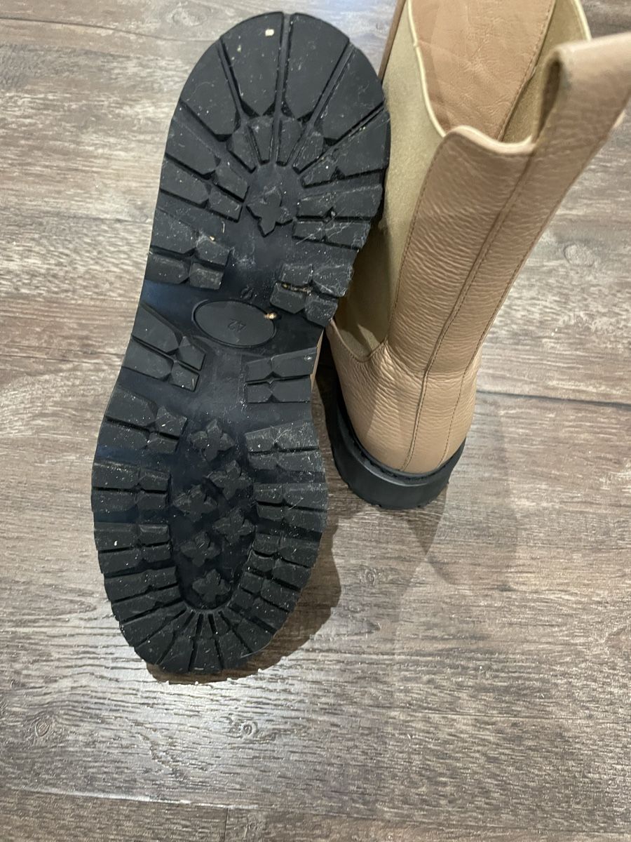 Windsor Scarpe da donna: Lederboots Gr. 42 von Windsor – Usato da Ennetaach venduto da Ustraessle 5