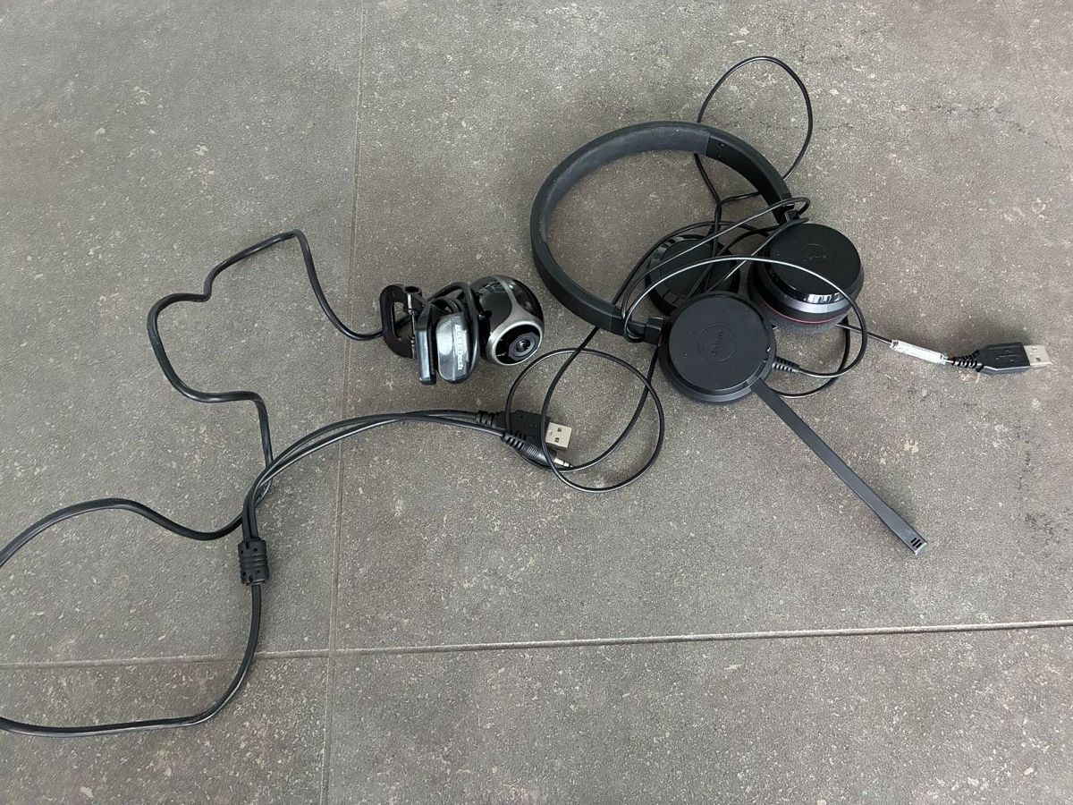 Jabra Kopfhörer: Jabra Kopfhörer mit Webcam BaseTech SC-626 – Gebraucht aus Niederglatt ZH von karinso 1
