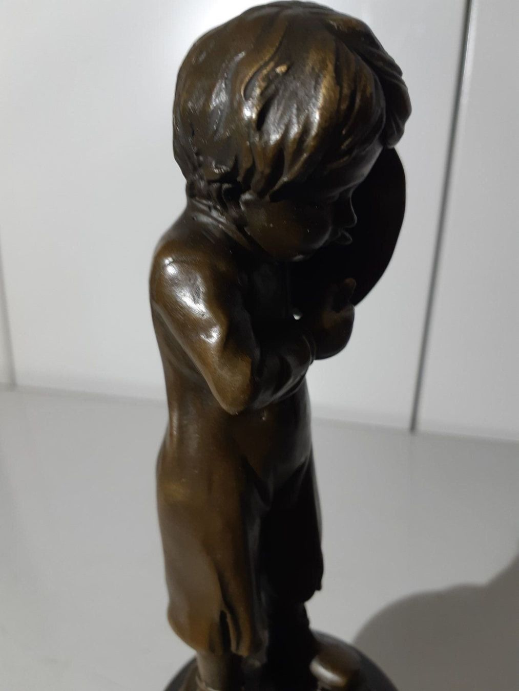 Sculture & Statue: Bronze rauchende Junge – Usato da Grindelwald venduto da carro5 3