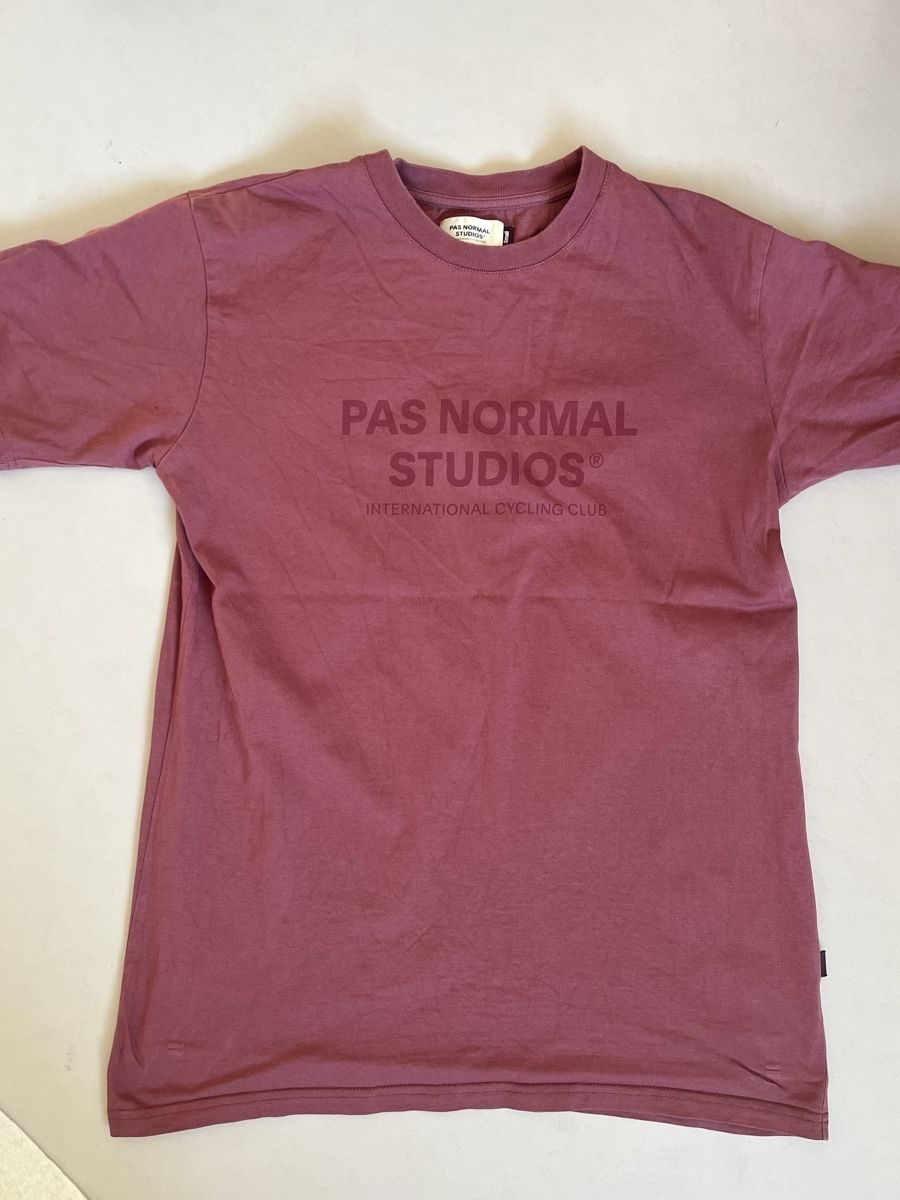 Pas Normal Studios T-shirt: Pas Normal Studios Off-Race Shirt – Usato da Bern venduto da afla55 1