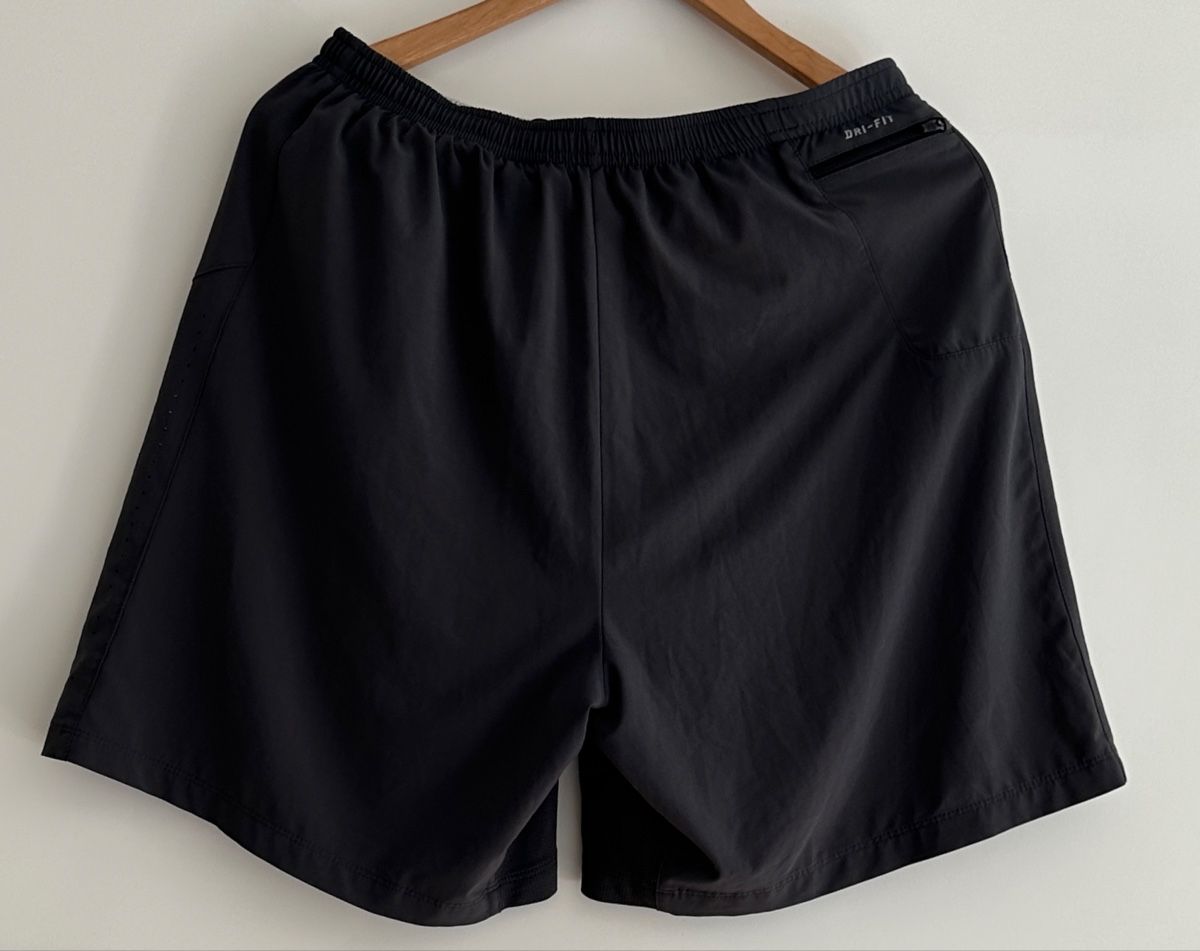 Nike Pantaloni: Nike kurze Hose G L – Usato da Maienfeld venduto da tobeyl2020 1