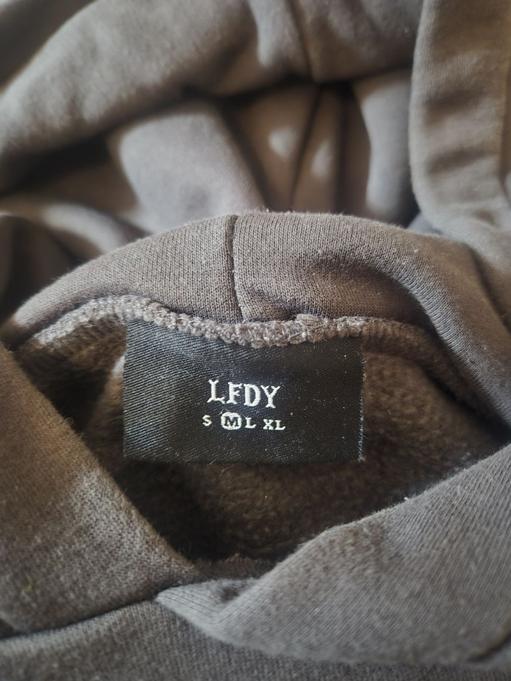 Live Fast Die Young Maglioni & Felpe: LFDY Hoodie, Grau / Braun/ lfdy – Usato da Wimmis venduto da ste_z8nb 2