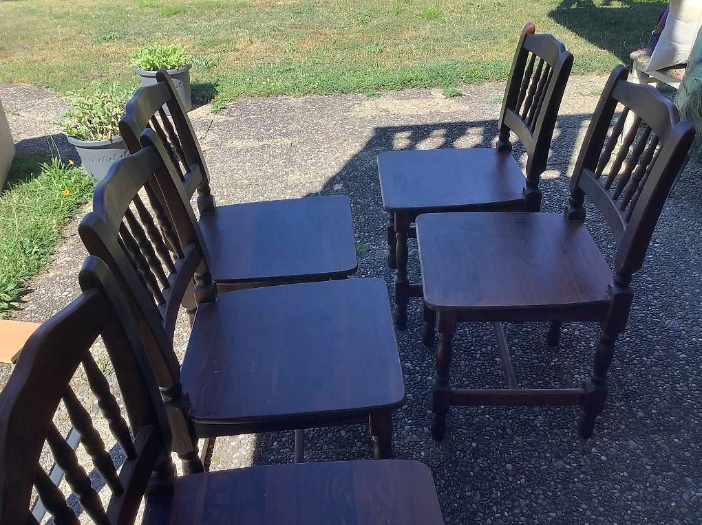 Sedie: Chaise en bois robuste 1x – Usato da Icogne venduto da luna.16 2