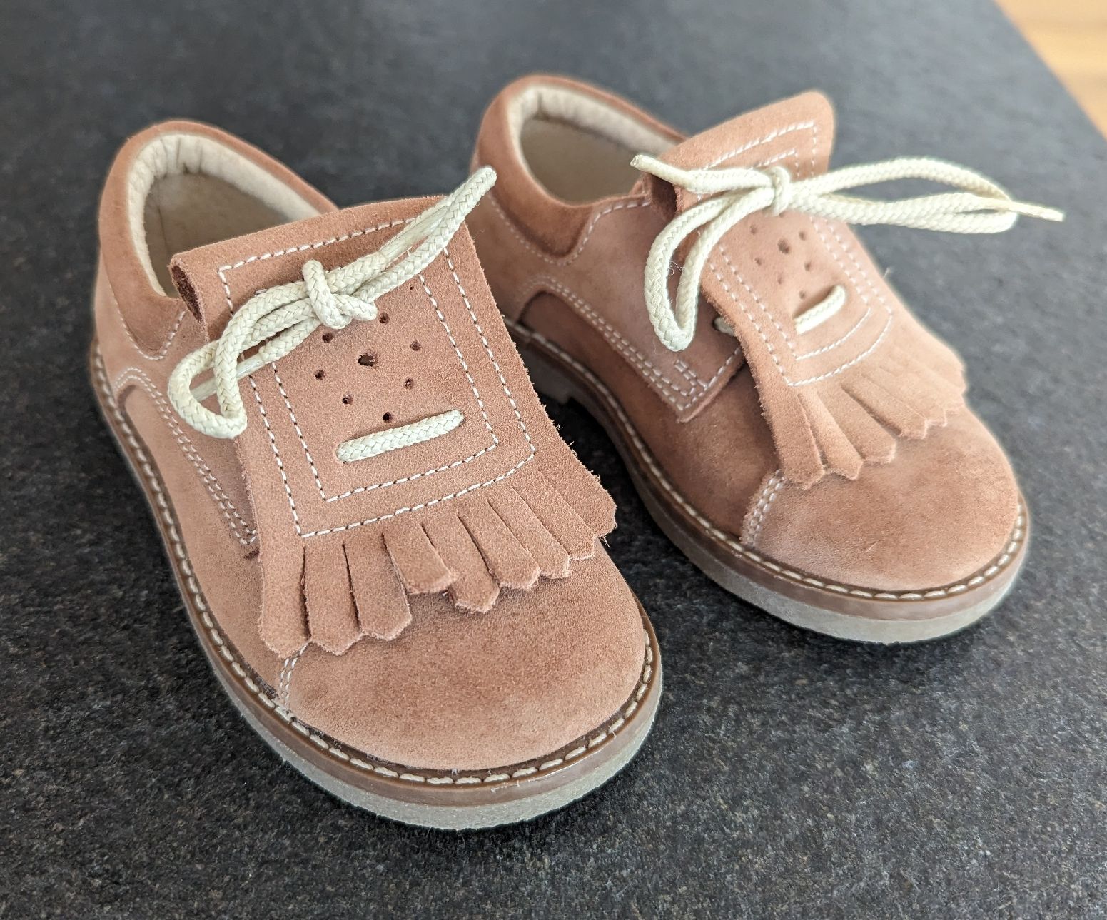 Scarpe per ragazzi: Kinder Leder Halbschuhe 23 – Nuovo e nell'imballaggio originale da Ueberstorf venduto da vil_qmy8 2