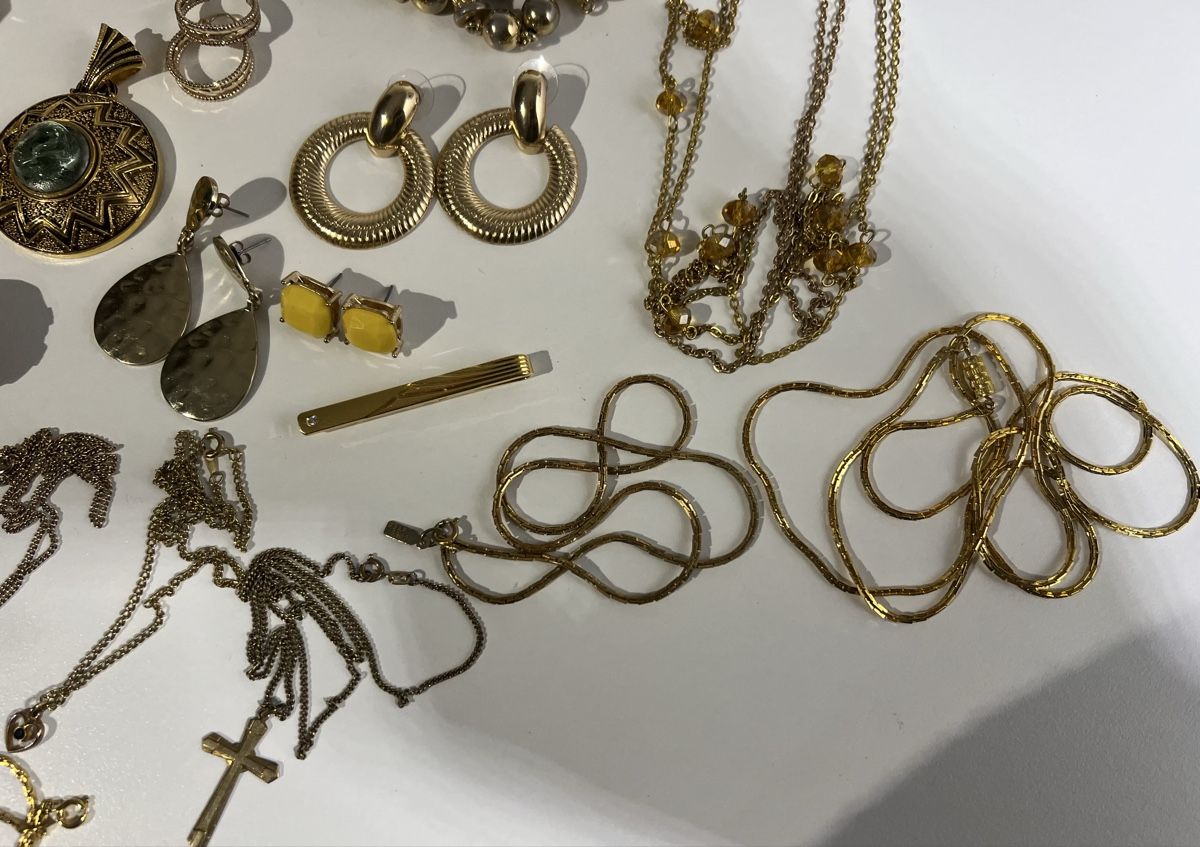 Sonstiger Schmuck: Lot de bijoux anciens – Gebraucht aus St-Pierre-Clages von ste_xk6p 4