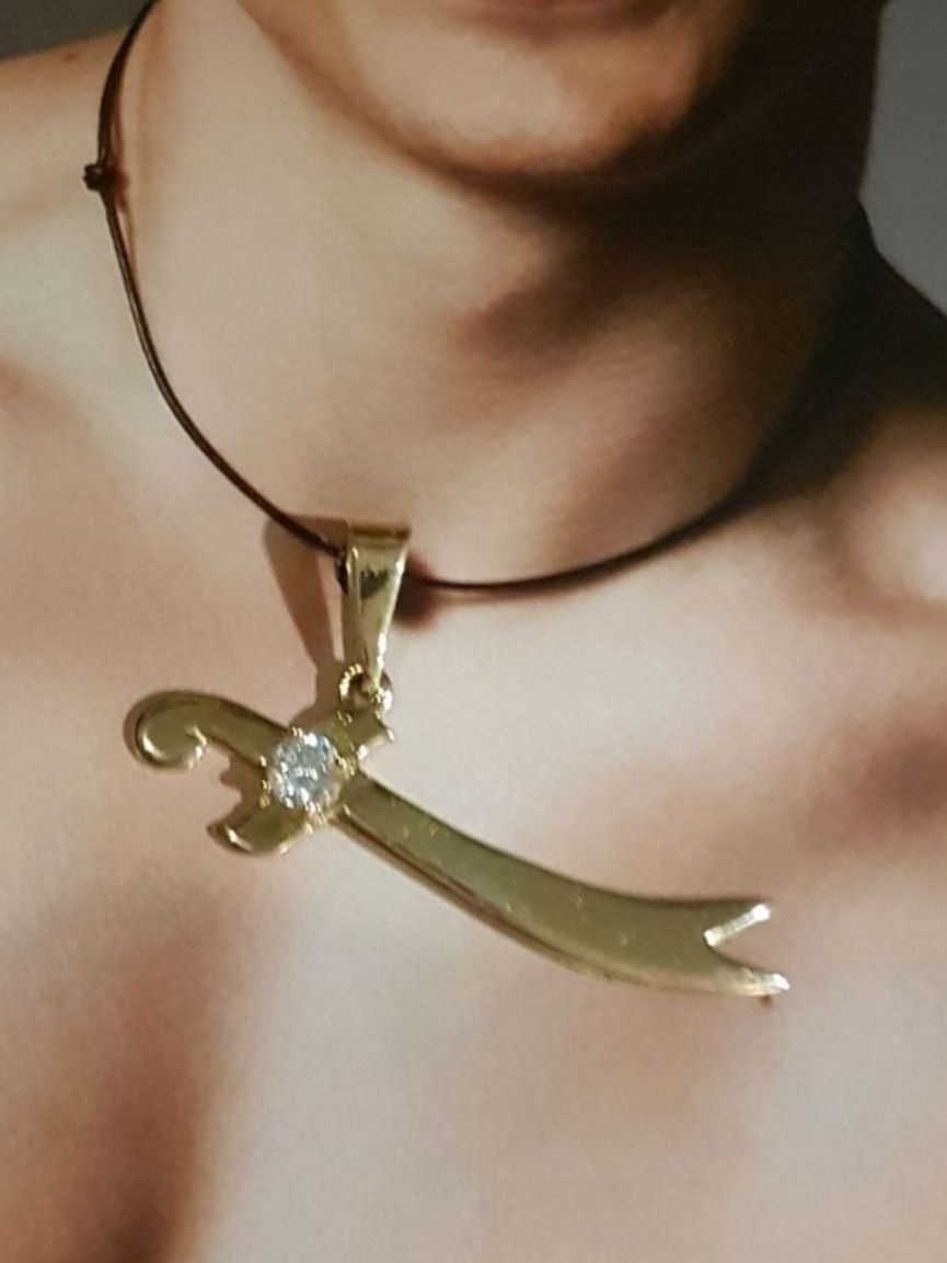 Pendentifs: Schwert/Säbel, Gelbgold + einem Kristall – Neuf (Voir description) à Unterägeri par Altgoldschmuck 9