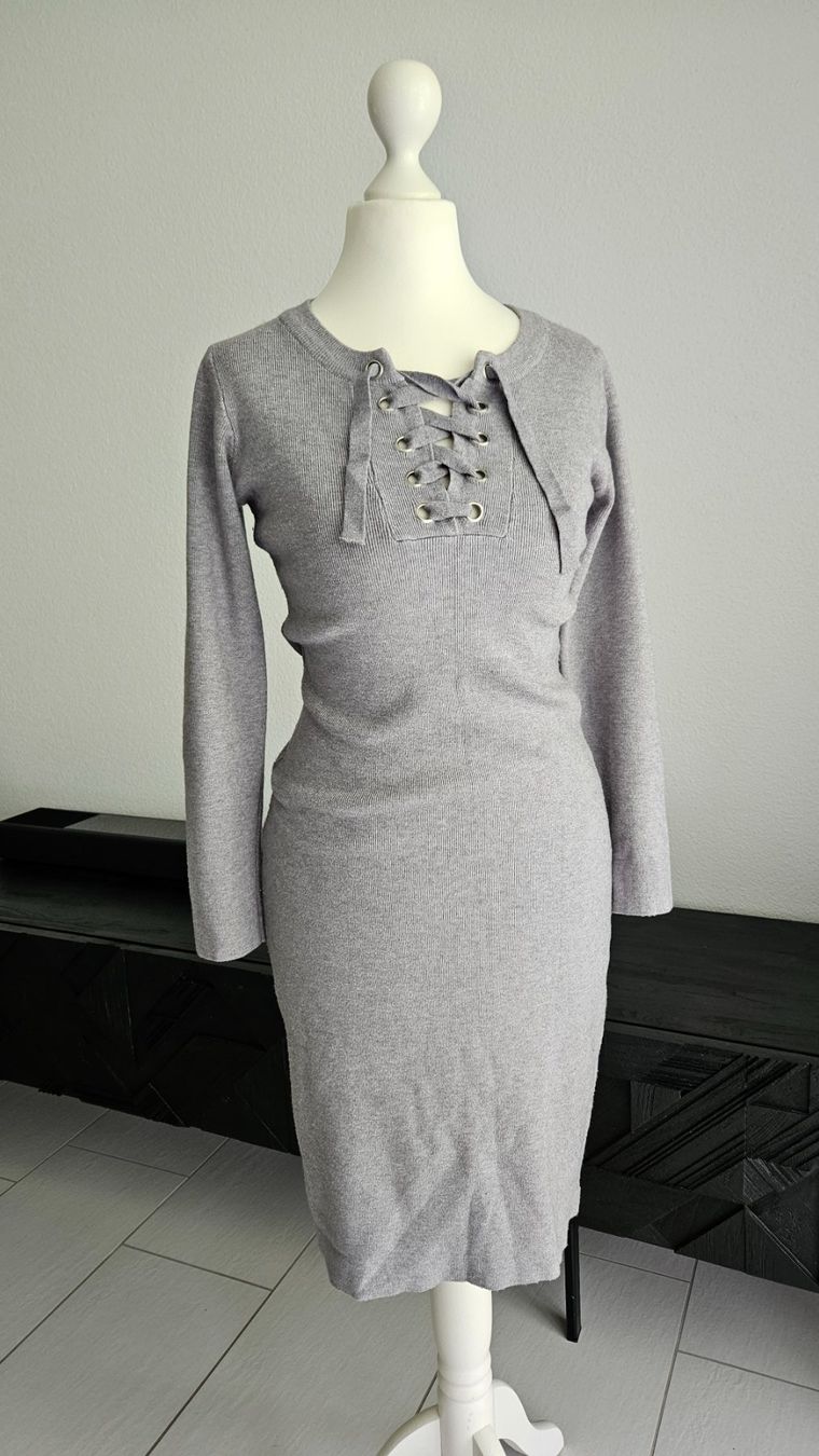 Vestiti: Strickkleid / Kleid – Usato da Bülach venduto da Recherchieren