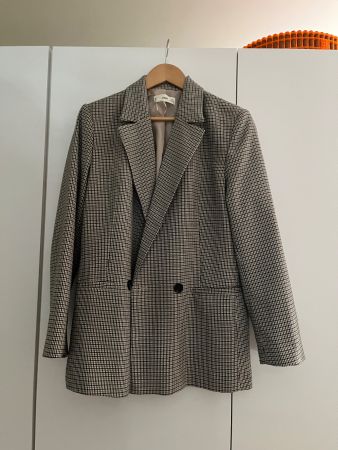 Karierter Blazer von Mango
