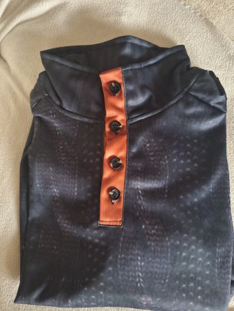 Schöner Pullover"M" (NEU)