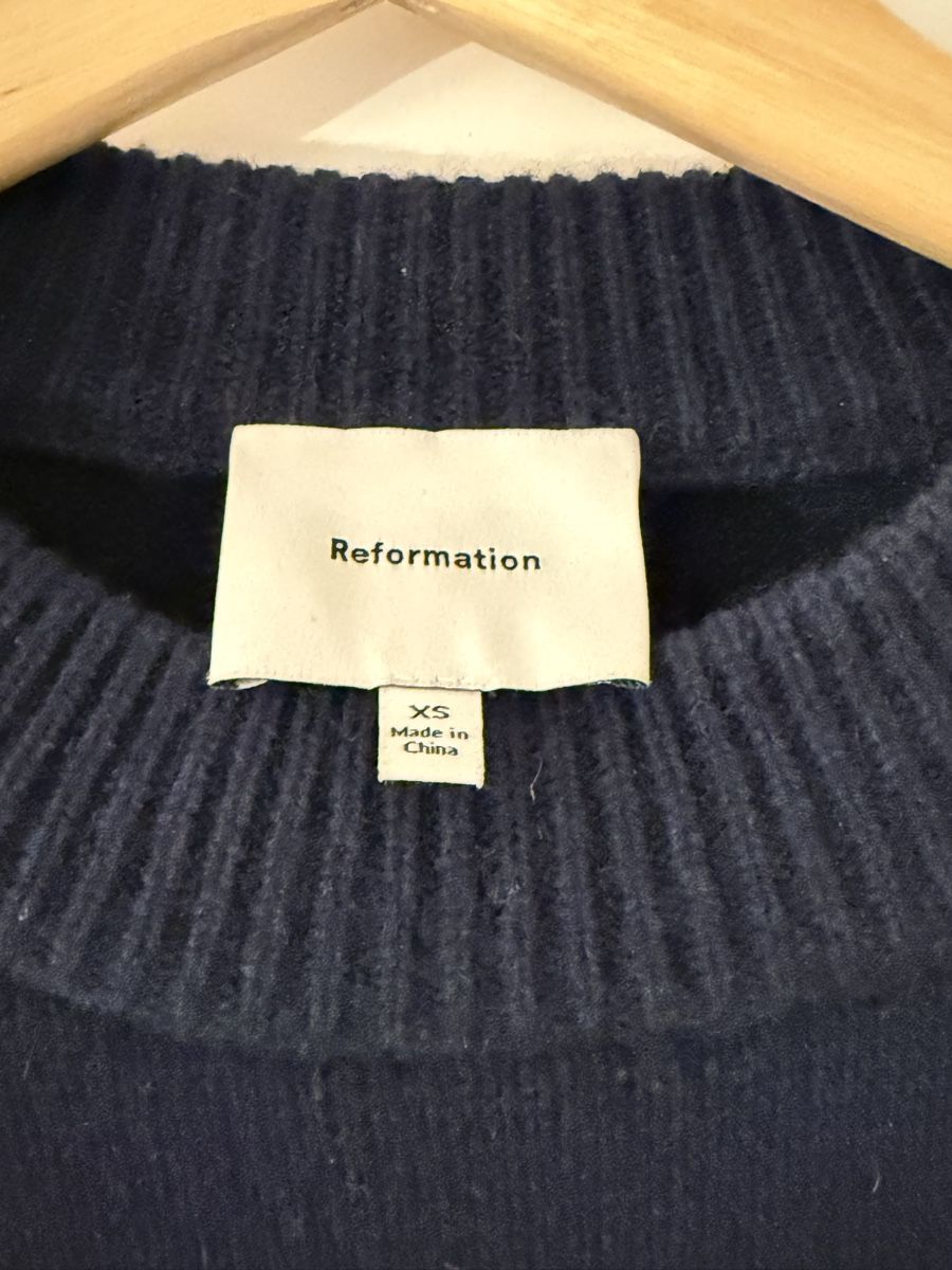 Reformation Pulls & Sweat-shirts: Reformation - Kaschmir Pullover – Neuf (Voir description) à Zürich par jul_5t9s 5